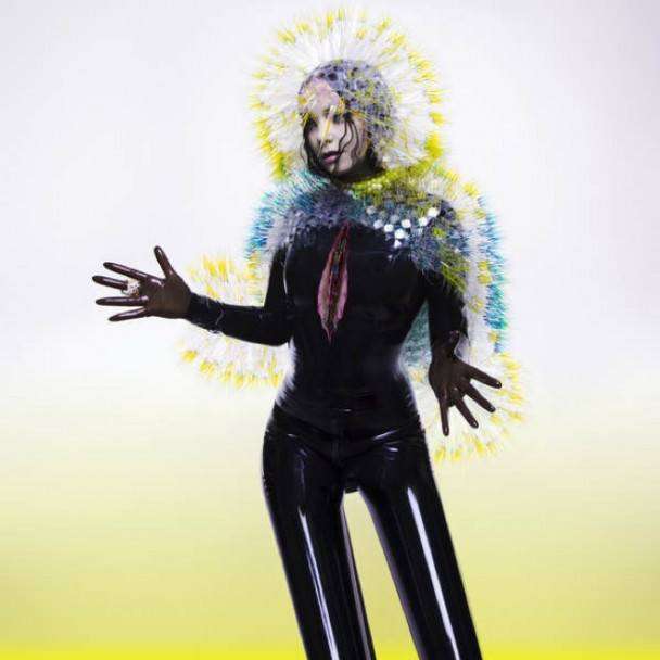 Vulnicura - Flying Out