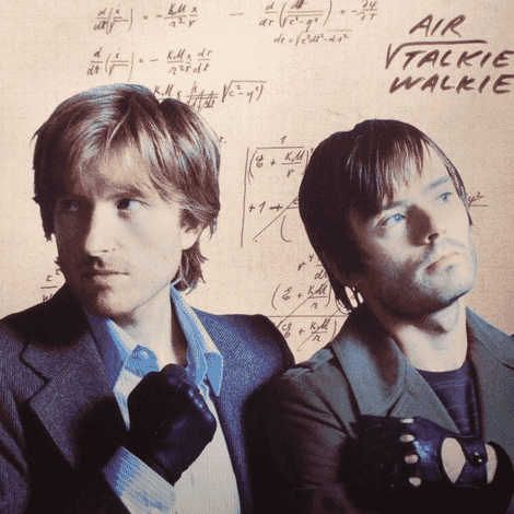 Walkie Talkie - Flying Out